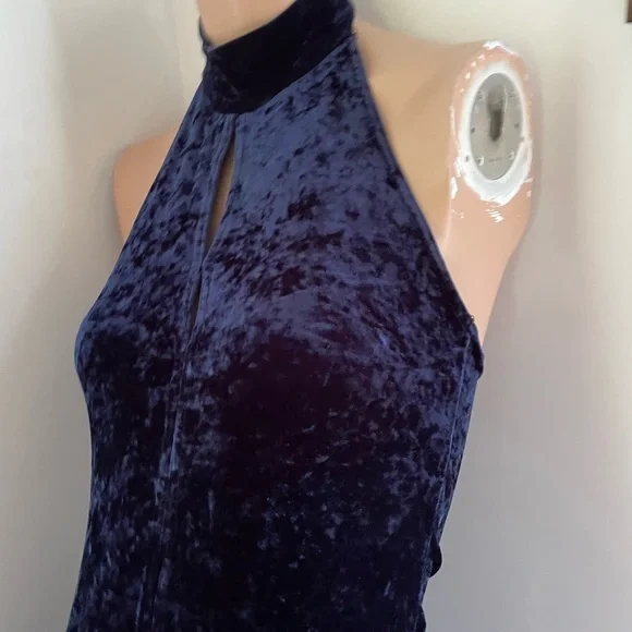 Crushed velvet!! 🪩 S M Vintage stretch bodycon maxi backless high neck … - Picture 3 of 10